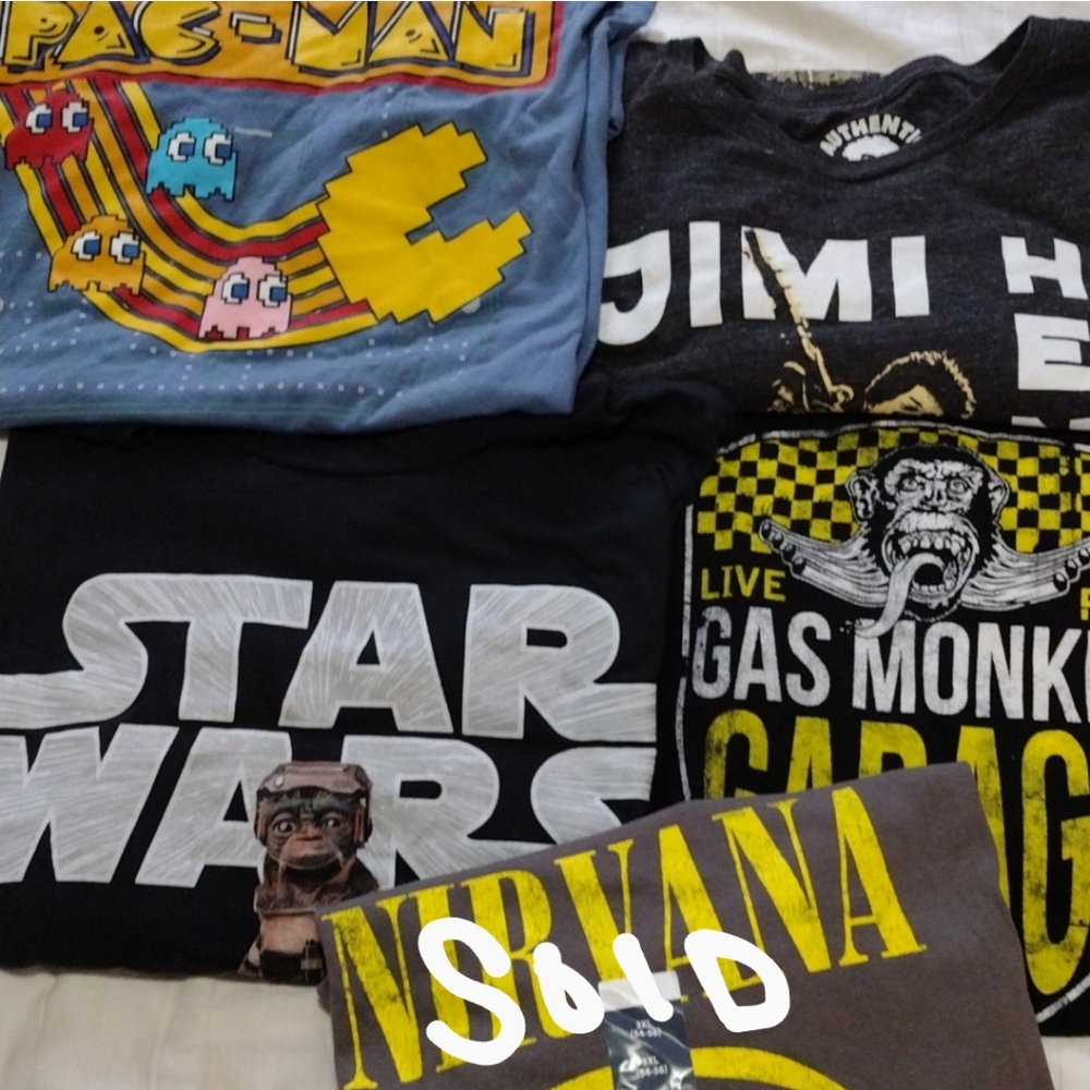 ***BUNDLE OF 4 GRAPHIC TEES 3XLT**